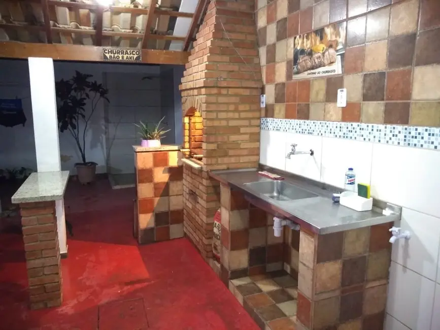 Foto 4 de Casa com 3 quartos à venda, 200m2 em Parque São Francisco, Guaratingueta - SP