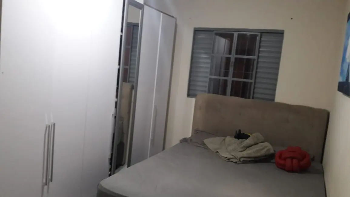 Foto 4 de Casa com 3 quartos à venda, 107m2 em Parque Califórnia, Jacarei - SP