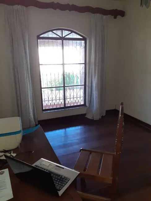 Foto 7 de Casa com 5 quartos à venda, 430m2 em Nossa Senhora do Perpétuo Socorro, Pindamonhangaba - SP