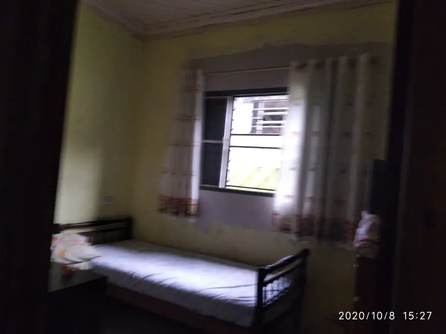 Foto 1 de Casa com 2 quartos à venda, 95m2 em Chácara do Visconde, Taubate - SP