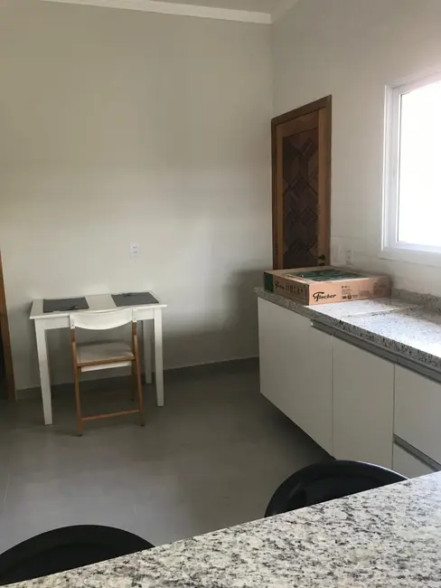 Foto 4 de Casa com 2 quartos à venda, 82m2 em Vila Rica, Pindamonhangaba - SP