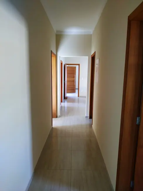 Foto 5 de Sobrado com 4 quartos à venda, 210m2 em Quiririm, Taubate - SP