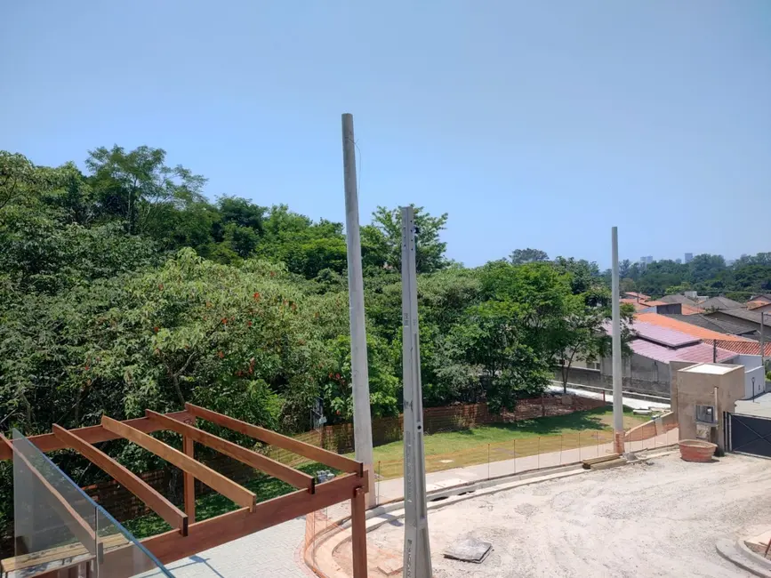 Foto 2 de Sobrado com 3 quartos à venda, 110m2 em Sao Jose Dos Campos - SP