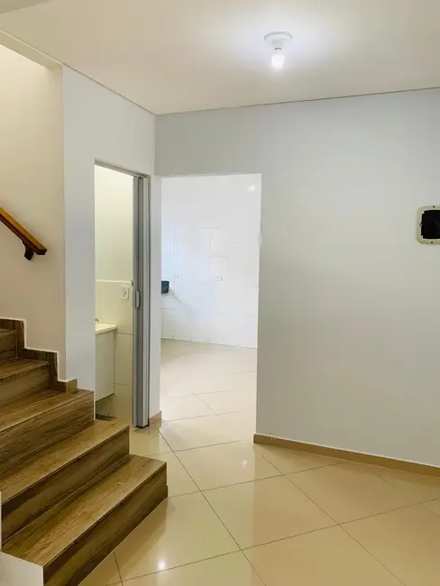 Foto 2 de Casa com 2 quartos à venda, 144m2 em Jardim Gurilândia, Taubate - SP