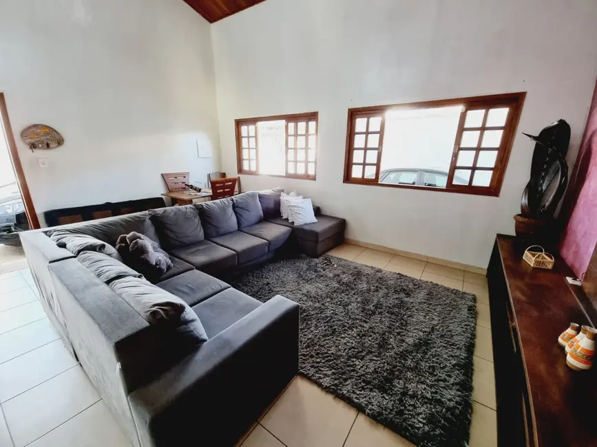 Foto 8 de Sobrado com 3 quartos à venda, 230m2 em Campos Elíseos, Taubate - SP