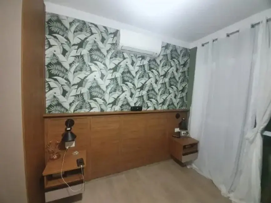 Foto 2 de Casa com 3 quartos à venda em Pindamonhangaba - SP