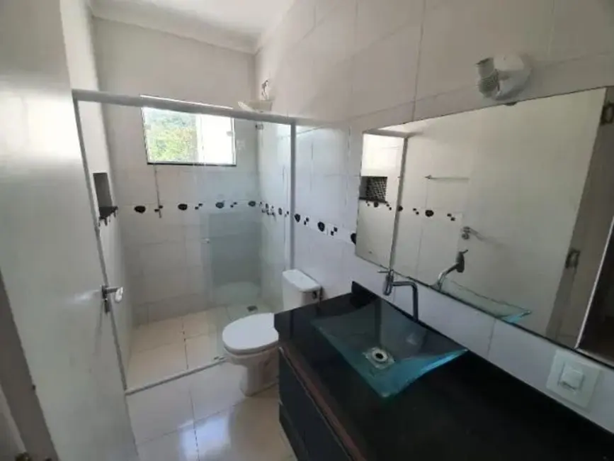 Casa com 3 quartos à venda em Pindamonhangaba - SP - imagem 9 Foto 9 de Casa com 3 quartos à venda em Pindamonhangaba - SP