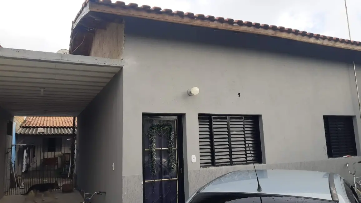Foto 2 de Casa com 2 quartos à venda em Pindamonhangaba - SP