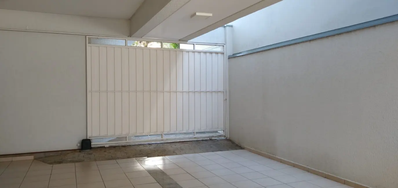 Foto 4 de Sobrado com 4 quartos à venda, 360m2 em Jardim Independência, Taubate - SP