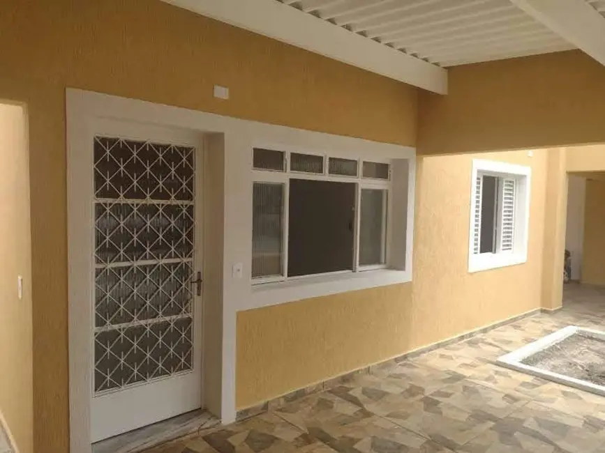 Foto 4 de Casa com 3 quartos à venda, 151m2 em Parque São Cristóvão, Taubate - SP