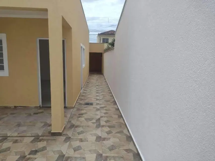 Foto 6 de Casa com 3 quartos à venda, 151m2 em Parque São Cristóvão, Taubate - SP