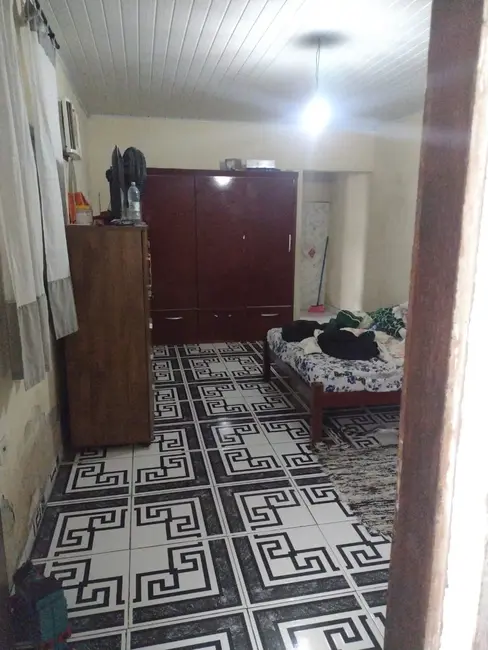 Foto 5 de Sobrado com 3 quartos à venda, 264m2 em Pindamonhangaba - SP