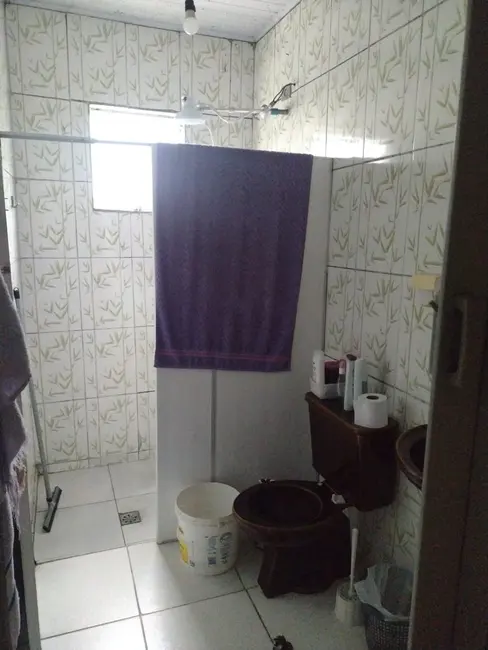 Sobrado com 3 quartos à venda, 264m2 em Pindamonhangaba - SP - imagem 6 Foto 6 de Sobrado com 3 quartos à venda, 264m2 em Pindamonhangaba - SP