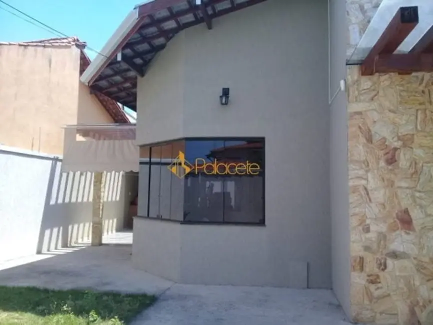 Foto 1 de Casa com 3 quartos à venda, 230m2 em Nossa Senhora do Perpétuo Socorro, Pindamonhangaba - SP