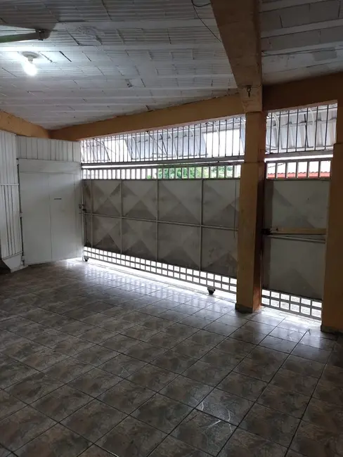 Foto 3 de Casa com 5 quartos à venda, 175m2 em Pindamonhangaba - SP