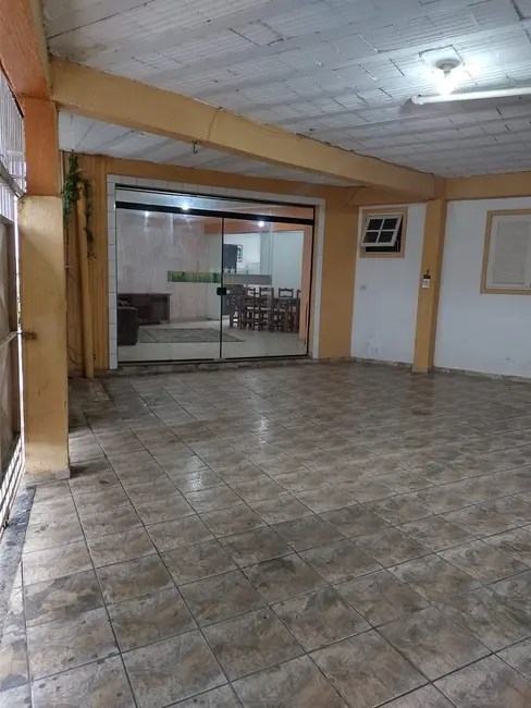 Foto 4 de Casa com 5 quartos à venda, 175m2 em Pindamonhangaba - SP