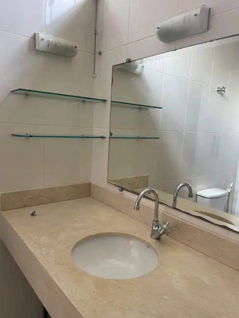 Foto 9 de Casa com 3 quartos à venda, 233m2 em Centro, Pindamonhangaba - SP