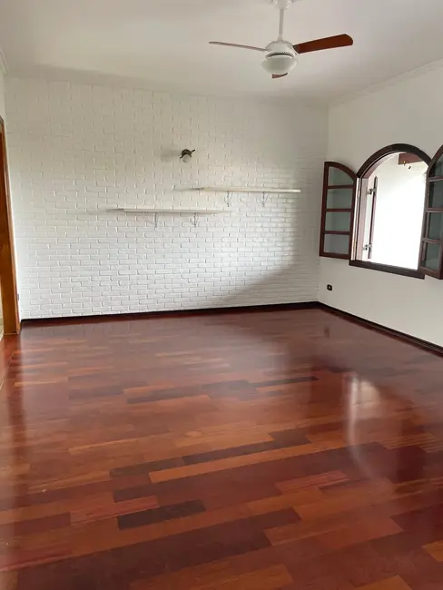 Foto 8 de Casa com 3 quartos à venda, 233m2 em Centro, Pindamonhangaba - SP