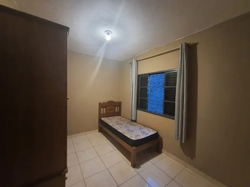 Foto 6 de Casa com 4 quartos à venda, 200m2 em Parque Aeroporto, Taubate - SP