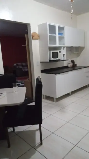 Foto 9 de Casa com 4 quartos à venda, 200m2 em Parque Aeroporto, Taubate - SP