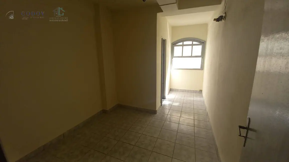 Foto 9 de Casa com 4 quartos à venda em Jardim Russi, Taubate - SP