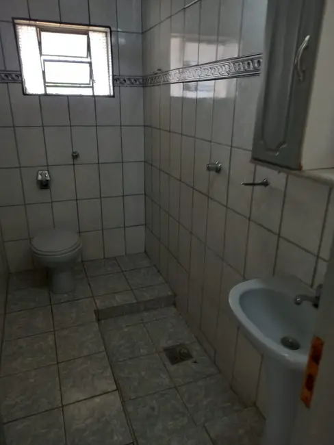 Foto 9 de Casa com 4 quartos à venda em Jardim Russi, Taubate - SP