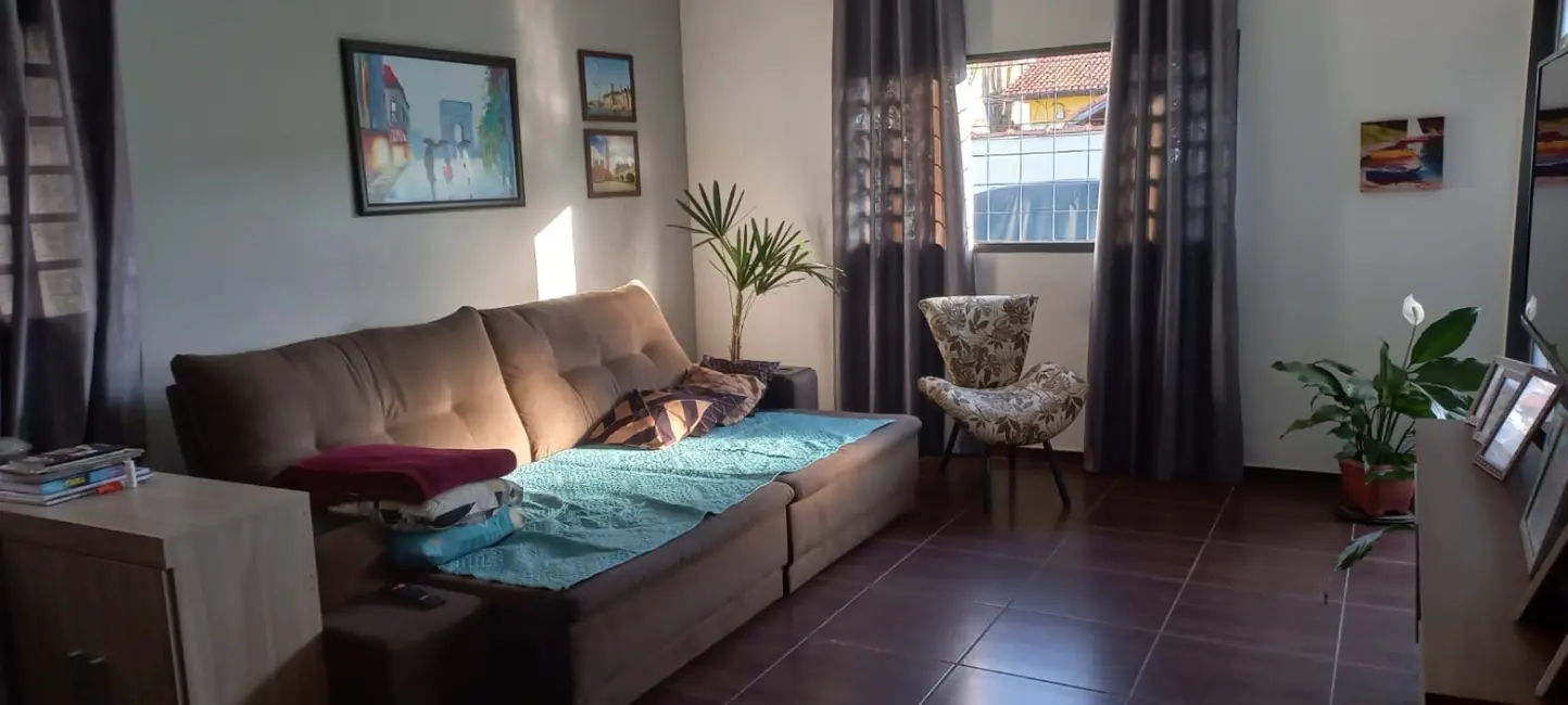 Foto 8 de Casa com 2 quartos à venda, 90m2 em Residencial Pasin, Pindamonhangaba - SP