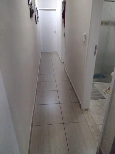 Foto 6 de Casa de Condomínio com 2 quartos à venda, 95m2 em Parque São Luís, Taubate - SP