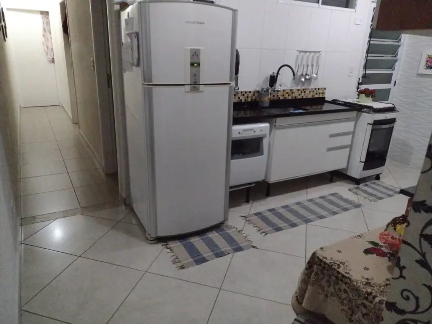 Foto 4 de Casa de Condomínio com 2 quartos à venda, 95m2 em Parque São Luís, Taubate - SP
