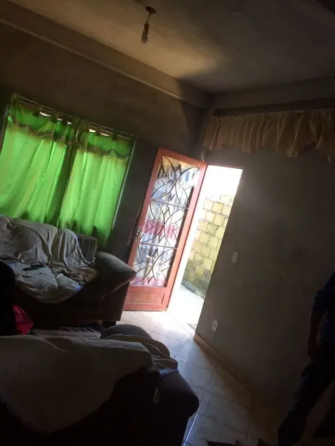 Foto 2 de Casa com 3 quartos à venda, 125m2 em Potim - SP