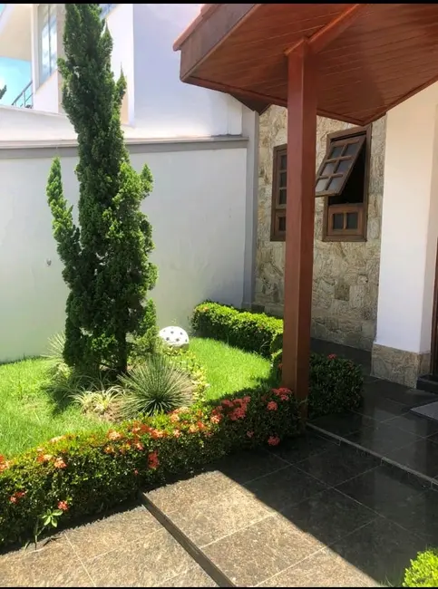 Casa com 3 quartos à venda, 250m2 em Aparecida - SP - imagem 3 Foto 3 de Casa com 3 quartos à venda, 250m2 em Aparecida - SP