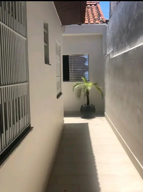 Casa com 3 quartos à venda, 250m2 em Aparecida - SP - imagem 7 Foto 7 de Casa com 3 quartos à venda, 250m2 em Aparecida - SP