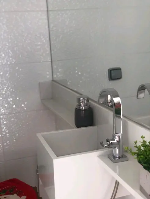 Casa com 3 quartos à venda, 250m2 em Aparecida - SP - imagem 9 Foto 9 de Casa com 3 quartos à venda, 250m2 em Aparecida - SP