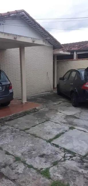 Foto 1 de Casa com 3 quartos à venda, 160m2 em Conjunto Habitacional Terra dos Ipês I (Norte), Pindamonhangaba - SP