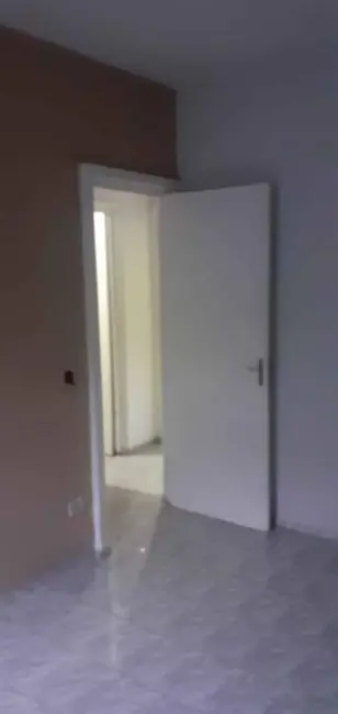 Foto 2 de Casa com 3 quartos à venda, 160m2 em Conjunto Habitacional Terra dos Ipês I (Norte), Pindamonhangaba - SP