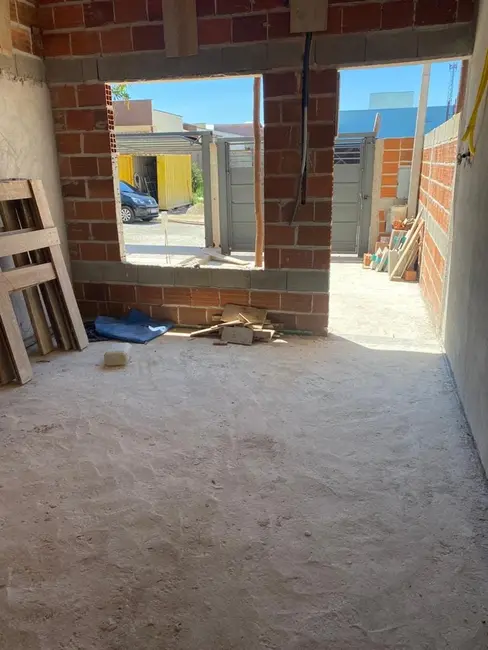 Foto 3 de Casa com 2 quartos à venda, 72m2 em Pindamonhangaba - SP