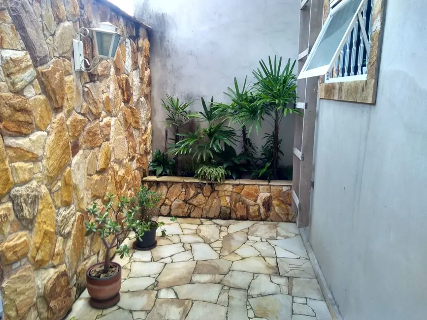 Foto 7 de Casa com 3 quartos à venda, 140m2 em Vila Menino Jesus, Cacapava - SP