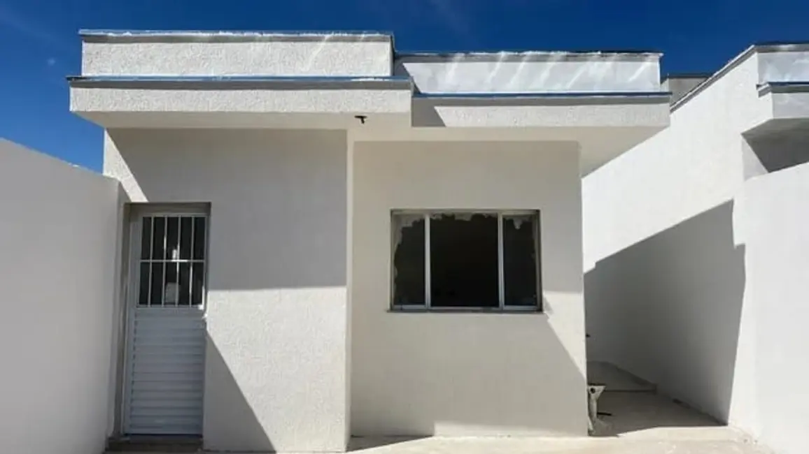 Foto 1 de Casa com 2 quartos à venda, 62m2 em Residencial Estoril, Taubate - SP