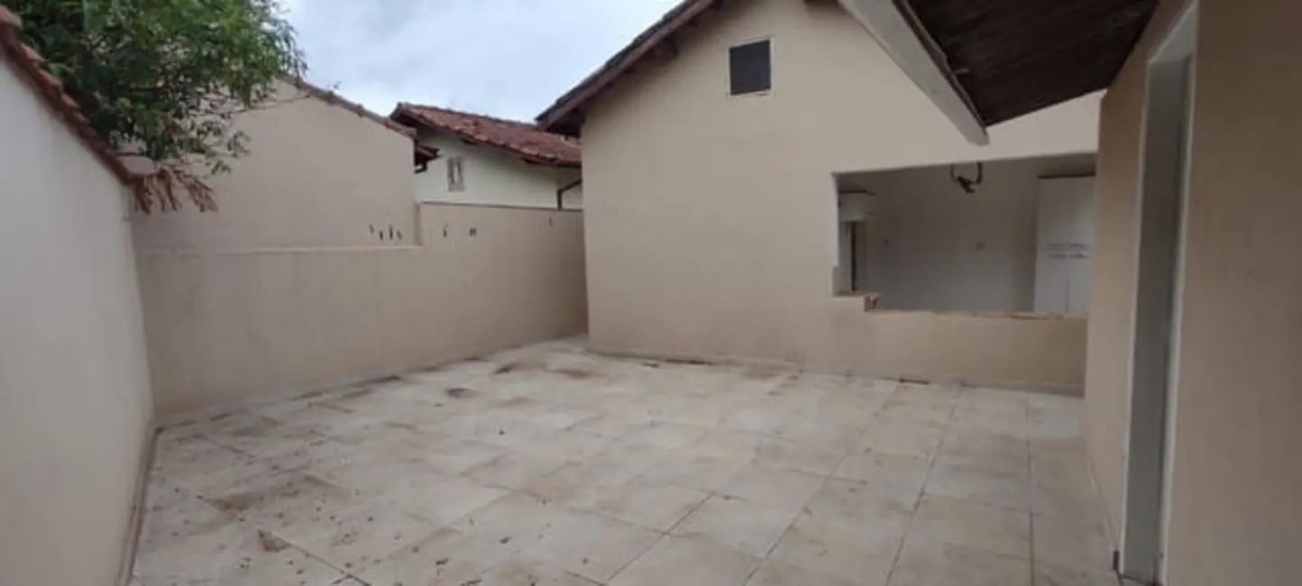 Foto 7 de Casa com 3 quartos à venda, 250m2 em Jardim Maria Augusta, Taubate - SP