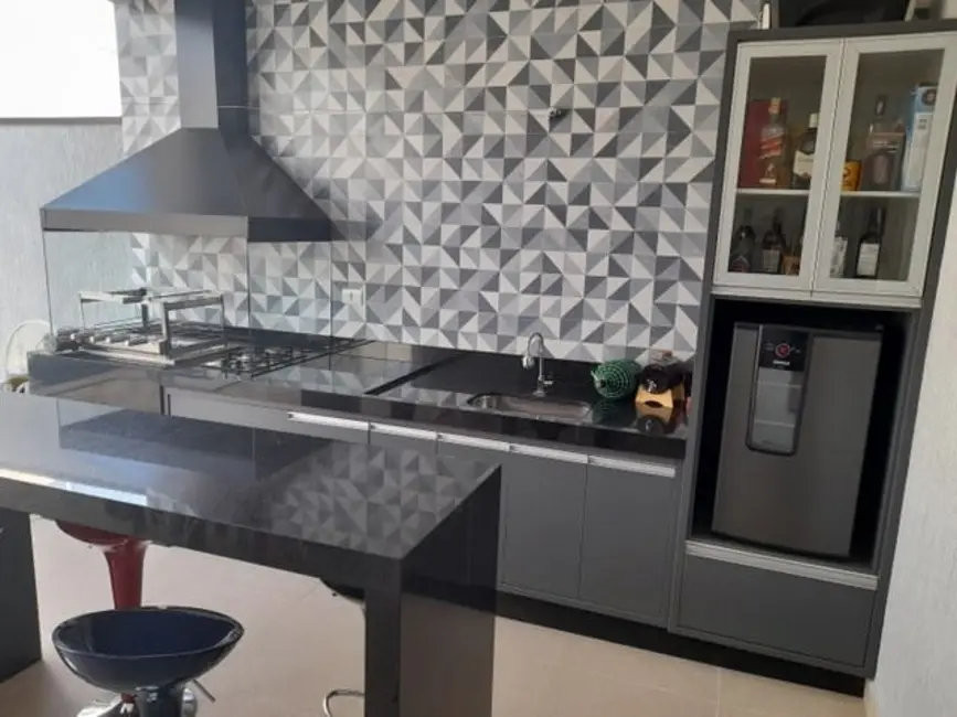 Foto 4 de Casa de Condomínio com 3 quartos à venda, 180m2 em Parque São Cristóvão, Taubate - SP