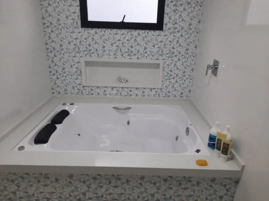 Foto 9 de Casa de Condomínio com 3 quartos à venda, 180m2 em Parque São Cristóvão, Taubate - SP