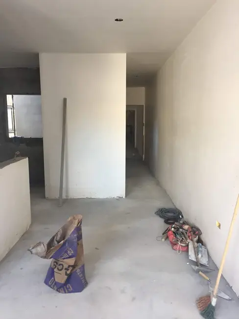 Foto 3 de Casa com 2 quartos à venda, 81m2 em Pindamonhangaba - SP