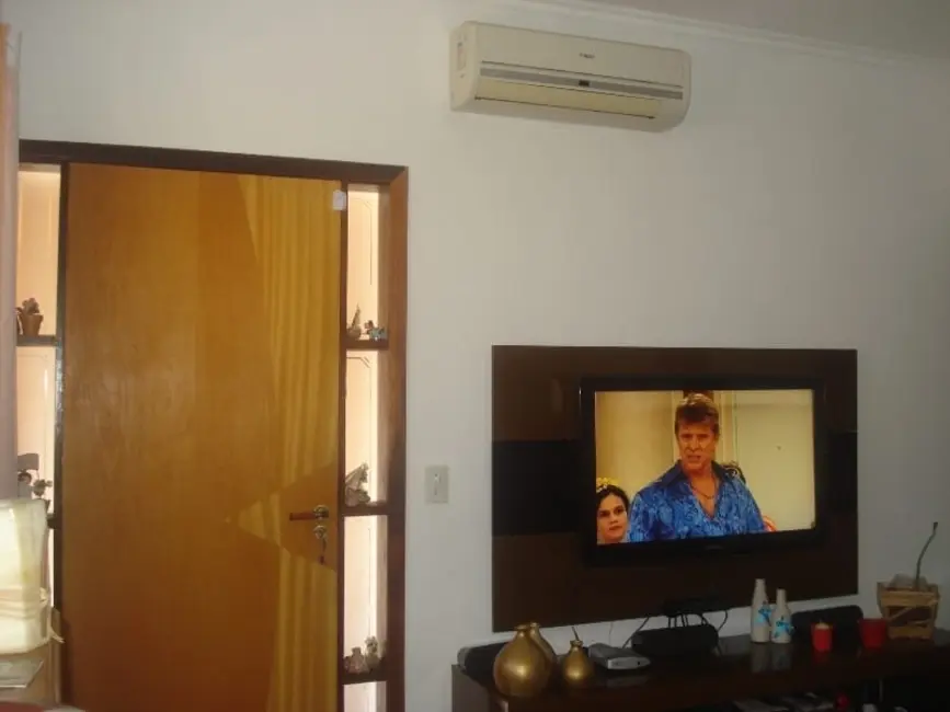 Foto 4 de Casa com 3 quartos à venda, 218m2 em Jardim Rosely, Pindamonhangaba - SP