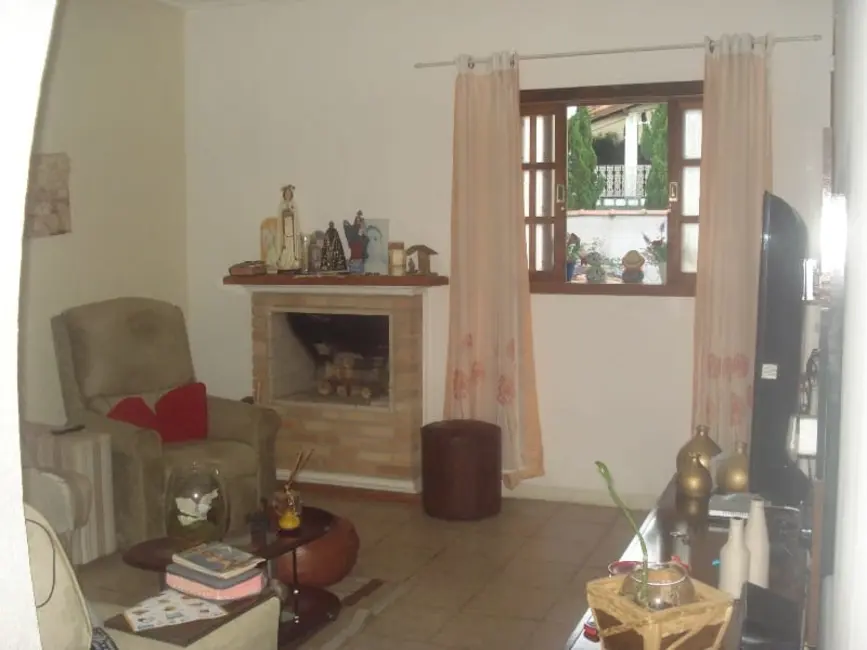 Foto 5 de Casa com 3 quartos à venda, 218m2 em Jardim Rosely, Pindamonhangaba - SP