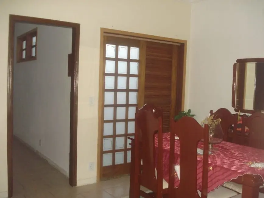 Foto 8 de Casa com 3 quartos à venda, 218m2 em Jardim Rosely, Pindamonhangaba - SP
