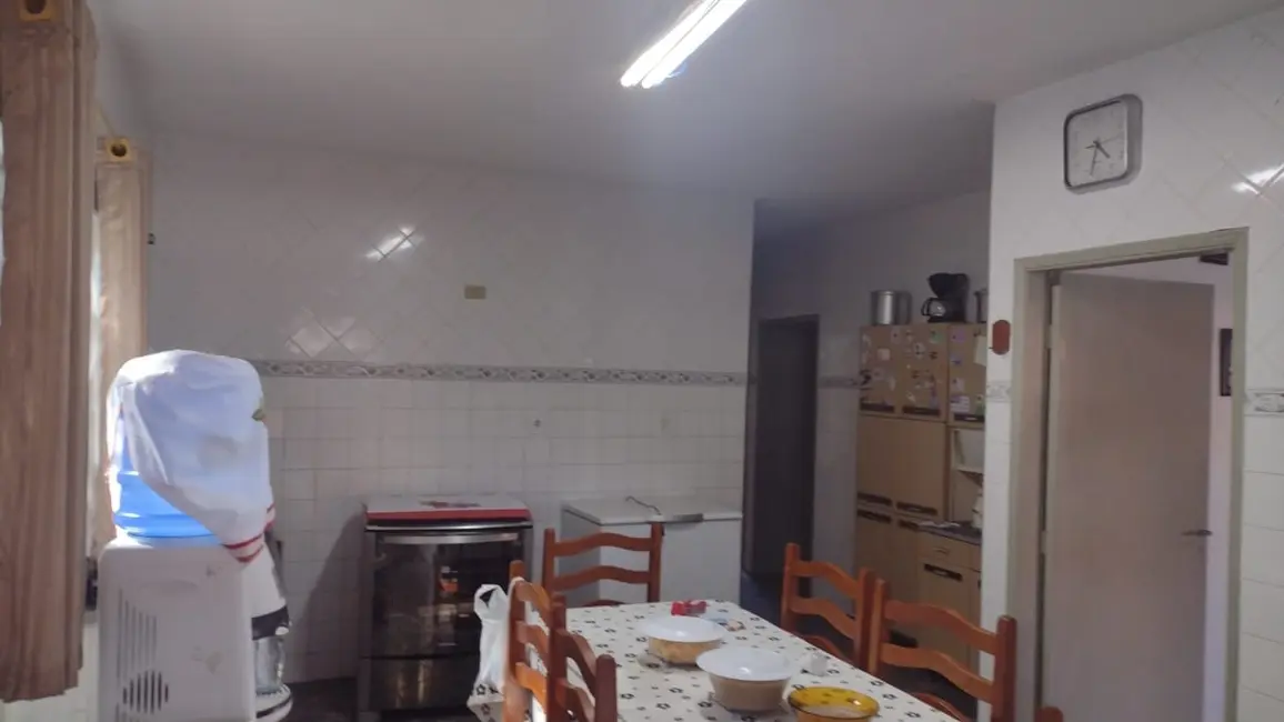 Foto 8 de Casa com 3 quartos à venda, 199m2 em Potim - SP