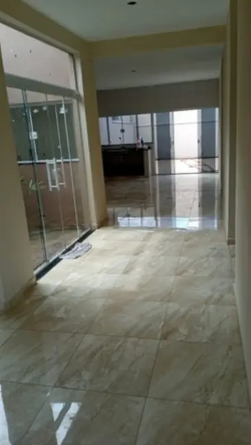 Foto 4 de Casa com 3 quartos à venda, 130m2 em Vitória Vale III, Pindamonhangaba - SP