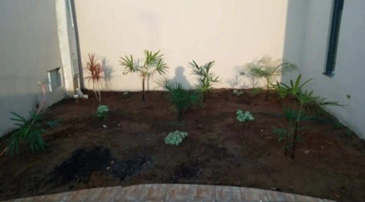 Foto 3 de Casa com 3 quartos à venda, 130m2 em Vitória Vale III, Pindamonhangaba - SP