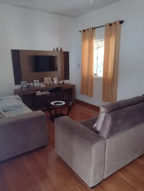 Foto 9 de Casa com 4 quartos à venda, 85m2 em Jardim Santa Luzia, Pindamonhangaba - SP