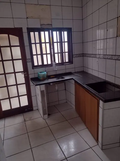 Foto 4 de Casa com 4 quartos à venda, 85m2 em Jardim Santa Luzia, Pindamonhangaba - SP